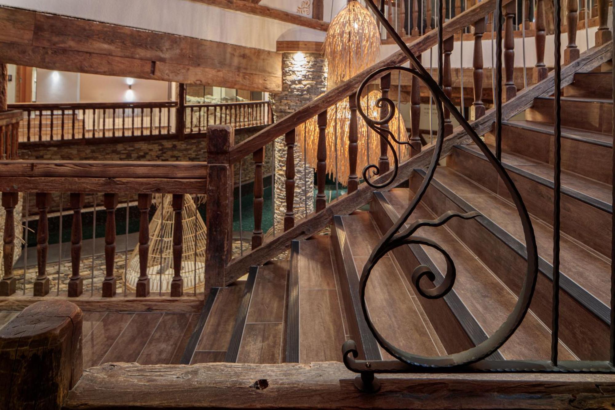 Aida Hotel & Spa - "Adults Only" Relais & Chateaux Crans-Montana Esterno foto